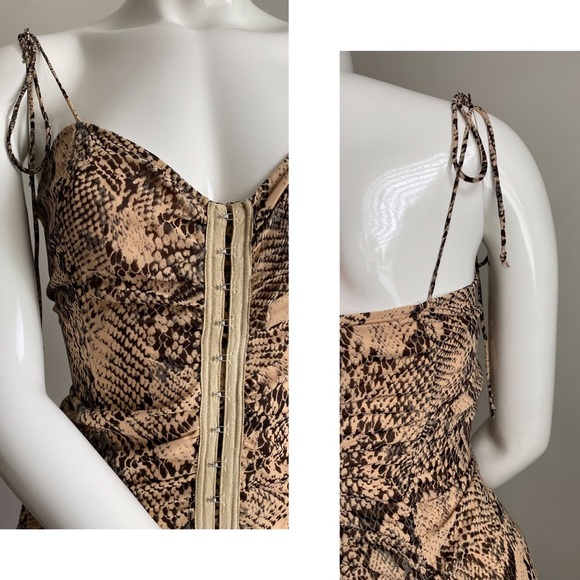 Skylar + Madison Snake Print Cinched Mini Ruffle Dress Retro Frill Sleeveless S - Picture 3 of 8